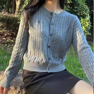 100% Lambswool Cardigan - Size SM/MD brand new